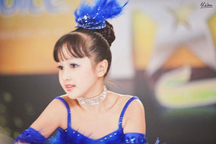 Nhan sac nhu hoa hau cua hot girl Vietnams Got Talent-Hinh-10